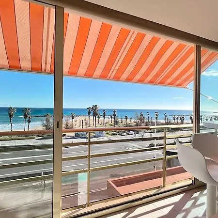 Spacieux, Vue Imprenable Sur La *